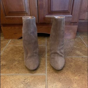 Free People tan suede ankle boots